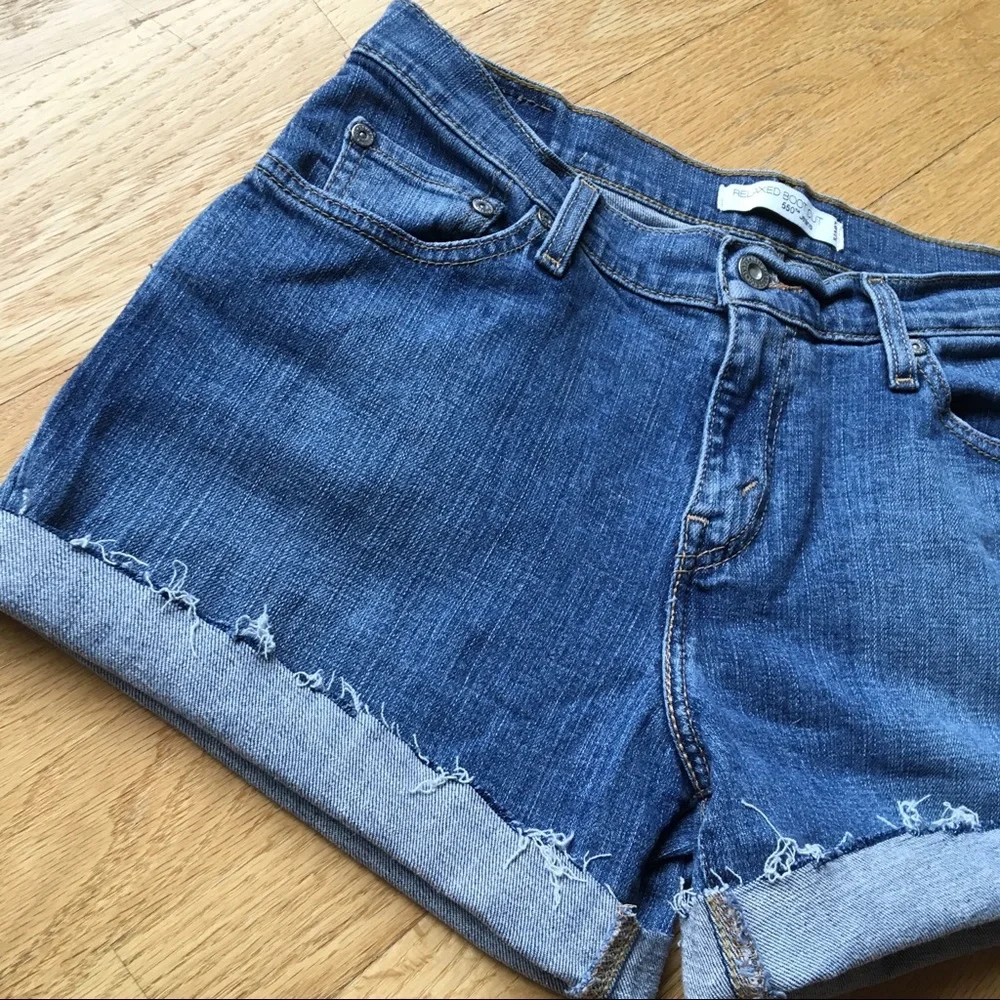 Classic Levi’s Cutoff Denim Shorts